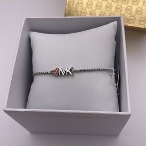 Michael Kors Fashion MK heart chain bracelet